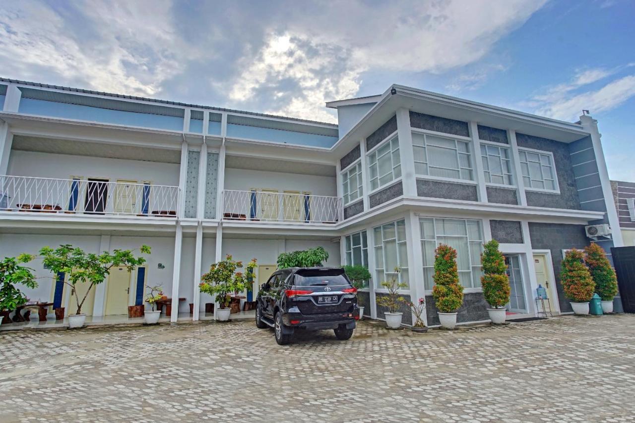 Oyo 90404 Pringombo Homestay 2 Syariah Bandar Lampung Bagian luar foto